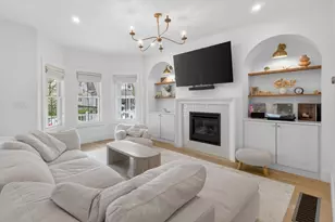 17 Manning St, Medford, MA 02155 - Photo 1