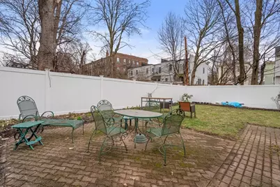 62 Winthrop St #2, Boston, MA 02119 - Photo 30