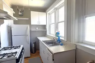 1633 Commonwealth Ave, Boston, MA 02135 - Photo 14