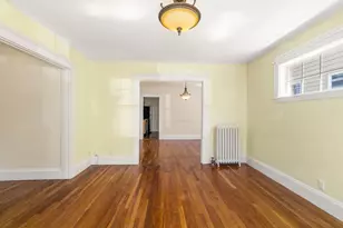 16 Woodlawn St, Boston, MA 02130 - Photo 4
