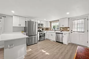 79 Crystal Lake Dr, Carver, MA 02330 - Photo 14