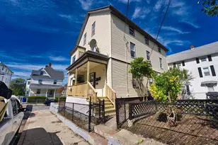 4 Oliver St, Fall River, MA 02724 - Photo 2