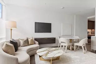 430 Stuart St, Boston, MA 02116 - Photo 2