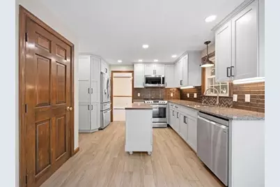 87 Pickens Street, Lakeville, MA 02347 - Photo 8