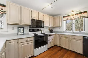 32 Admiral Halsey Rd, Plymouth, MA 02360 - Photo 4