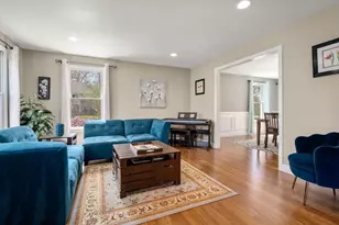 16 Heather Ln, Southborough, MA 01772 - Photo 10