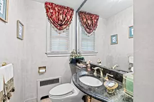 443 Chestnut, Newton, MA 02468 - Photo 18