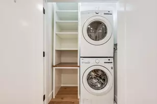 776 E 6th St, Boston, MA 02127 - Photo 18