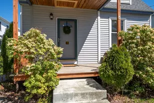 62 Frankfort St, Fitchburg, MA 01420 - Photo 2