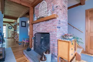 10 Hidden Pond Ln, Northfield, MA 01360 - Photo 4