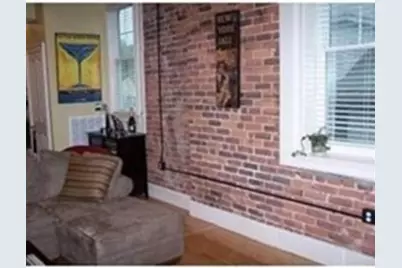 310 Court St #2, Plymouth, MA 02360 - Photo 4