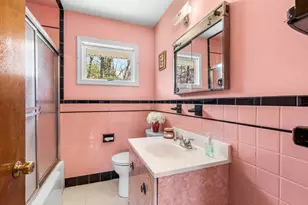 14 Wilson Rd, Wakefield, MA 01880 - Photo 14