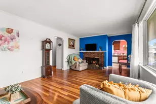 14 Wilson Rd, Wakefield, MA 01880 - Photo 8