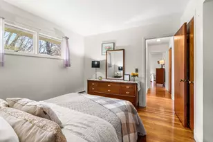 14 Wilson Rd, Wakefield, MA 01880 - Photo 10