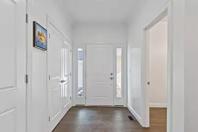 206 W Main St #8, Georgetown, MA 01833 - Photo 4