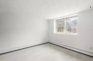 25 Lakeview Ave, Holbrook, MA 02343 - Photo 24