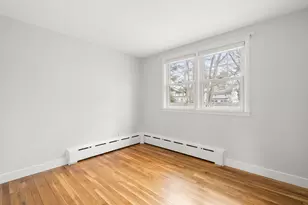 25 Lakeview Ave, Holbrook, MA 02343 - Photo 14