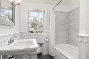 25 Lakeview Ave, Holbrook, MA 02343 - Photo 16