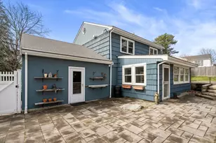 25 Lakeview Ave, Holbrook, MA 02343 - Photo 30