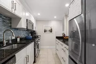 13 Bowdoin St, Boston, MA 02114 - Photo 4
