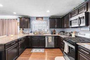 35 Boutelle St, Leominster, MA 01453 - Photo 4