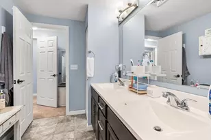 35 Boutelle St, Leominster, MA 01453 - Photo 24