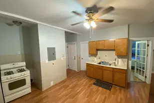63 Marshfield St, Boston, MA 02119 - Photo 18