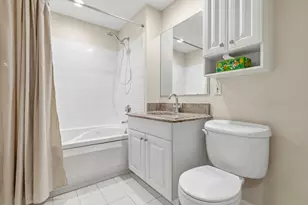 65 Chelsea St, Boston, MA 02129 - Photo 22