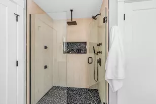 444 Lowell Ave, Newton, MA 02460 - Photo 24