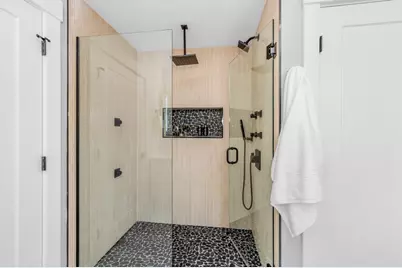 444 Lowell Ave, Newton, MA 02460 - Photo 24