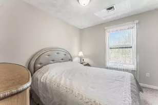 1 Hayward St, Ipswich, MA 01938 - Photo 12