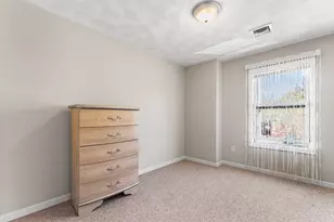 1 Hayward St, Ipswich, MA 01938 - Photo 10