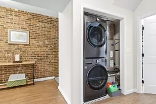 159 Salem, Boston, MA 02113 - Photo 16