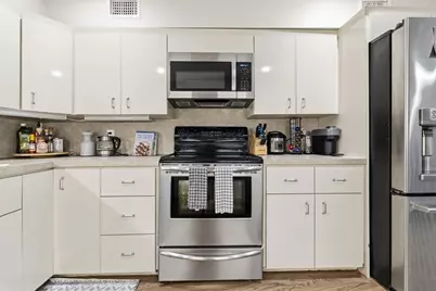 159 Salem #4, Boston, MA 02113 - Photo 6