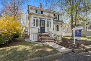 156 Waverly St, Arlington, MA 02476 - Photo 2