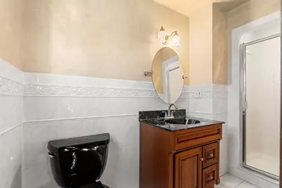105 Starr Ave, Lowell, MA 01852 - Photo 20