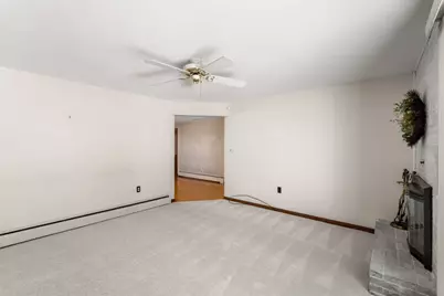 105 Starr Ave, Lowell, MA 01852 - Photo 8