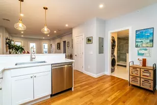 870 South St, Boston, MA 02131 - Photo 10