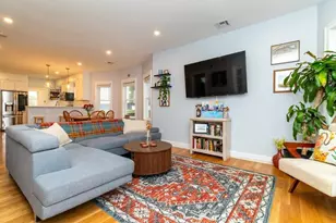 870 South St, Boston, MA 02131 - Photo 2