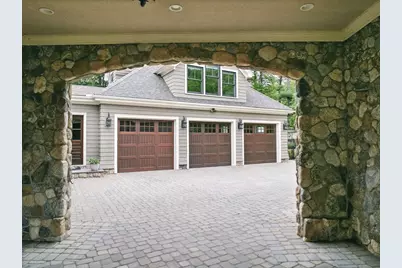 4 Abbott Ln, Bedford, MA 01730 - Photo 40