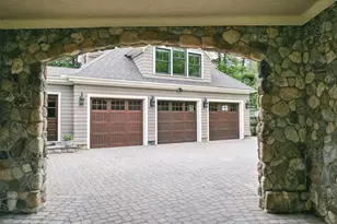 4 Abbott Lane, Bedford, MA 01730 - Photo 40