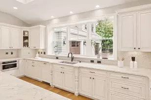 4 Abbott Lane, Bedford, MA 01730 - Photo 10