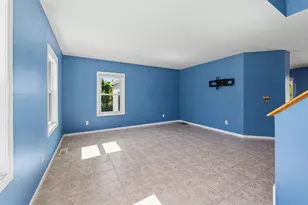 26 Juniperwood Dr, Haverhill, MA 01832 - Photo 2