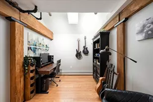 240 Jackson St, Lowell, MA 01852 - Photo 6