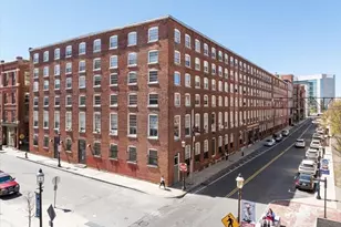 240 Jackson St, Lowell, MA 01852 - Photo 36