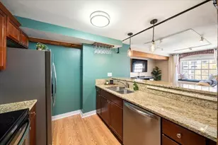 240 Jackson St, Lowell, MA 01852 - Photo 12