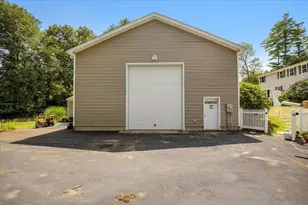 220 Mattapoisett Rd, Rochester, MA 02770 - Photo 30