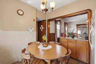 62 Topham St, New Bedford, MA 02746 - Photo 10