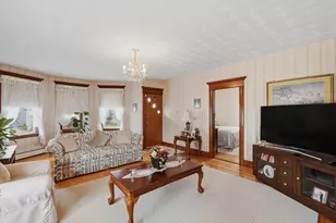 62 Topham St, New Bedford, MA 02746 - Photo 4
