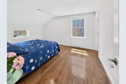 16 Walsh Road, Bedford, MA 01730 - Photo 20